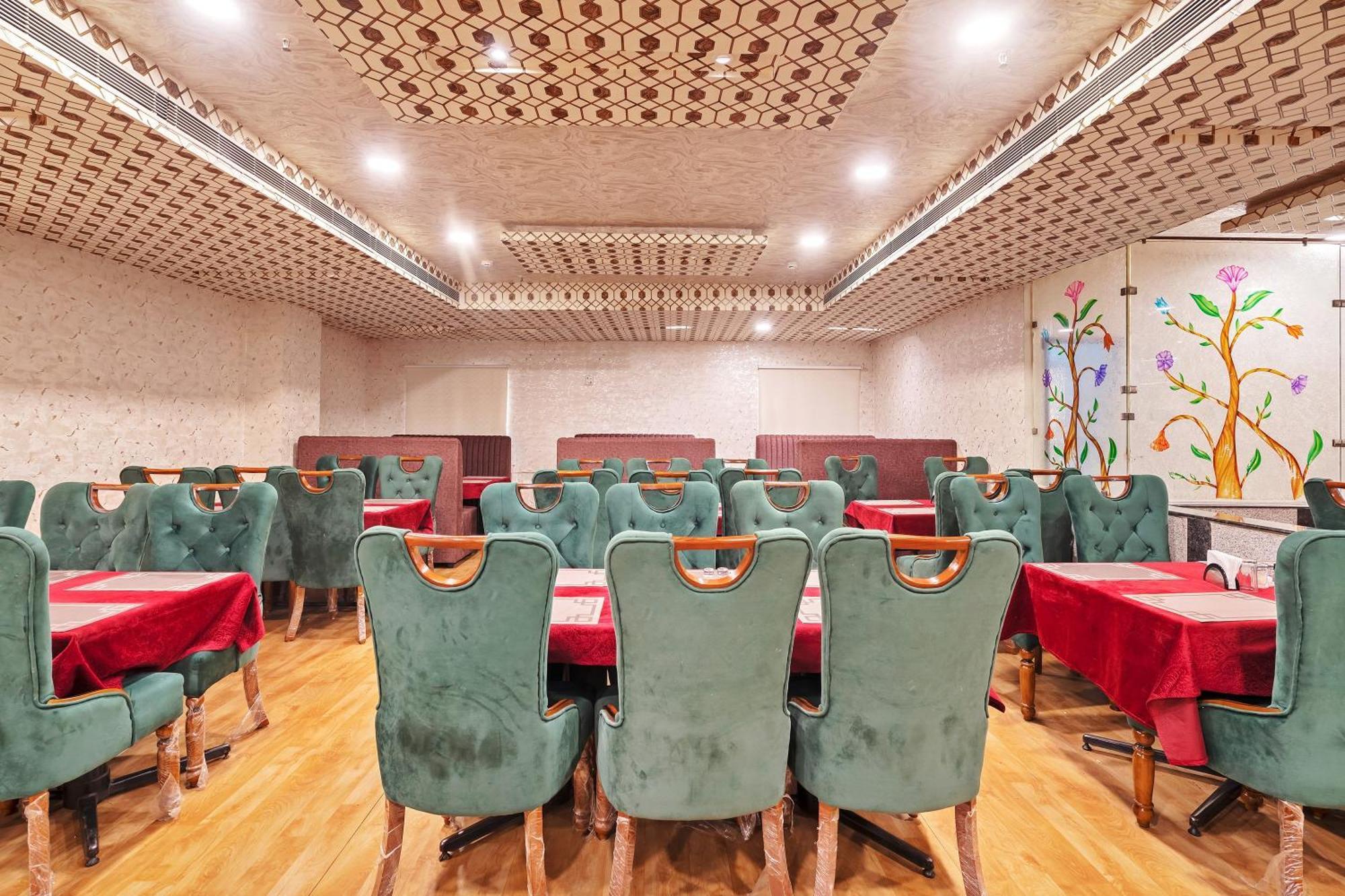 Hotel Sm Deccan Park Shamshabad Exterior photo