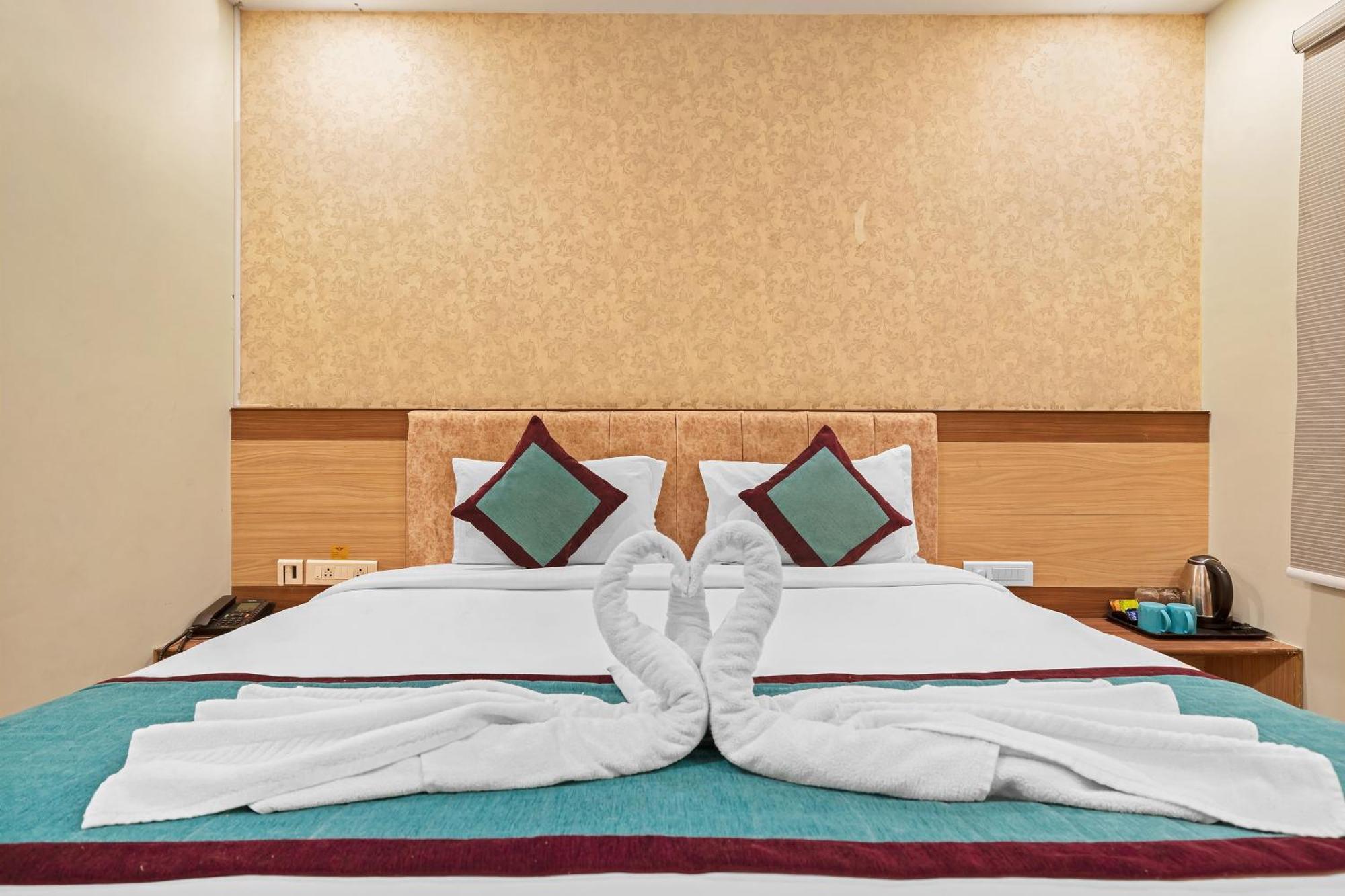 Hotel Sm Deccan Park Shamshabad Exterior photo